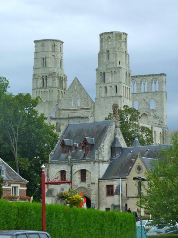 View abbaye Jumièges